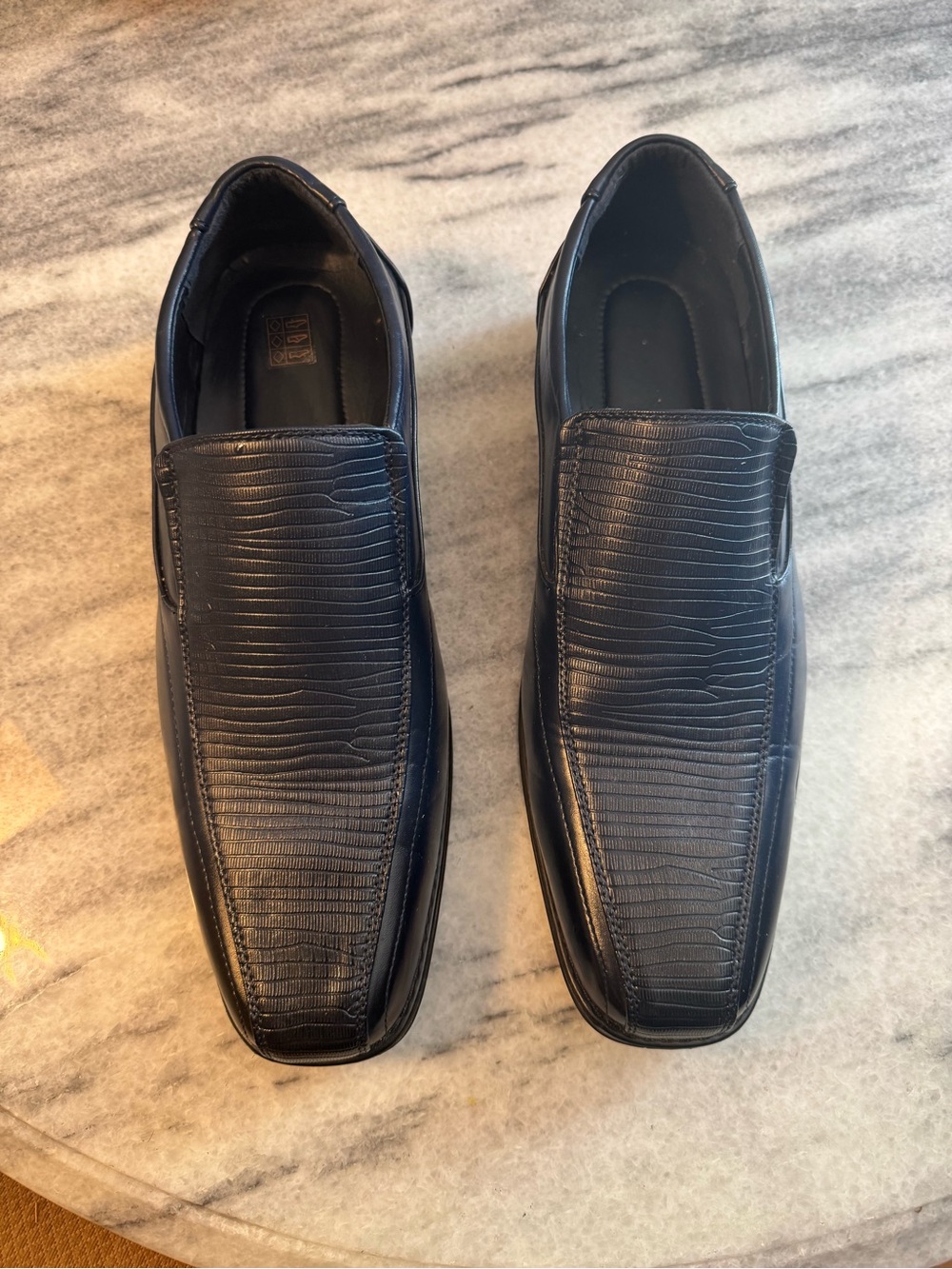 Men's Black Textured Slip-On Loafers — Sleek Dress Loafers
